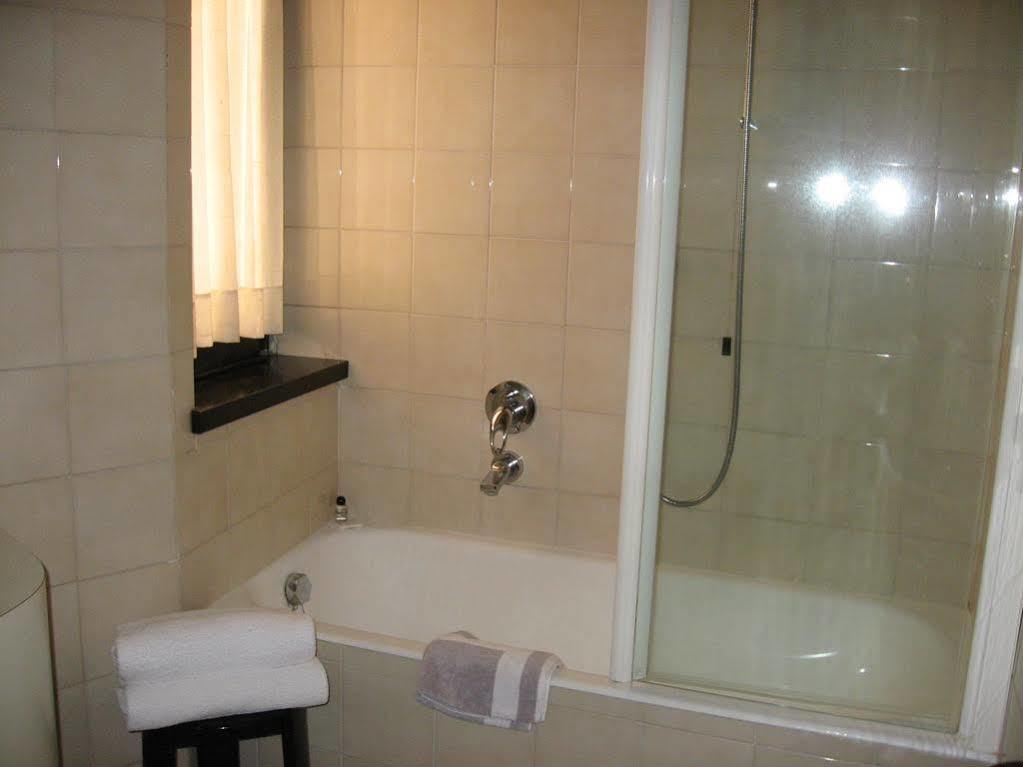 Hotel Plaza San Martino Siccomario Extérieur photo